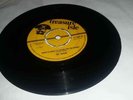 TREASURE ISLE/WHEN IT COME TO LOVING YOU IM RIGHT - VIC TAYLOR  [R/STEADY] 7