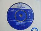 The Marvelettes - Please Mr. Postman 1961 UK 45 FONTANA
