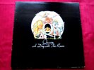 Queen A Day At The Races Vinyl LP Album Record UK EMTC104 EMI 1976