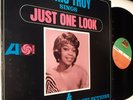 DORiS TROY SiNGS JUST ONE LOOK VINYL LP RECORD ALBUM JAMAiCAN iMPORT ATLANTiC