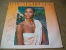 WHITNEY HOUSTON  * SIGNED / AUTOGRAPHED FIRST / DEBUT  LP 1985  + PRESS RELEASE