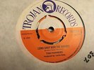 THE PIONEERS - LONG SHOT KICK THE BUCKET  - N/MINT TROJAN 45 -  REGGAE