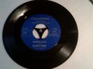 GLORIA JONES - TAINTED LOVE. NORTHERN SOUL VINYL 7
