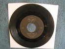 THE BEATLES  DO YOU WANT TO KNOW A SECRET  VEE JAY 45  BLACK OVAL LABEL