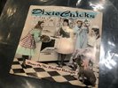 NEAR MINT DIXIE CHICKS HOME ON THE RADAR RANGE 1991 PS 45 CHRISTMAS SWING RARE