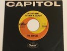 The Beatles / Do You Want To Know A Secret? (Hofer) Capitol 1964 Canada 45 / NM-