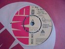 Queen - Now I'm Here 1974 UK 45 EMI DEMO