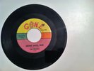 SUPER RARE DOO WOP- THE TRICKELS -OUTSIDE CHAPEL DOOR- 45 RPM (ORIGINAL)  N MINT