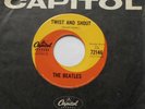 THE BEATLES Twist and Shout NM-/NM CANADA 1967 Capitol 72146 Reissue 45 7