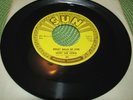 JERRY LEE LEWIS Rare 45 rpm GREAT BALLS OF FIRE Original 1957 Sun #281 Stunning