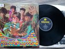 THE HOLLIES - EVOLUTION LP UK ORIG 1967 FIRST PRESSING  PARLOPHONE PMC 7022 VG+