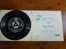 Elvis Presley Scarce Christmas 4 track EP - Elvis Sings Christmas Songs 1957