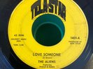 Norfolk Virginia GARAGE PSYCH FUZZ BREAKS The Aliens Love Someone 45