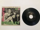 45 RPM Elvis Presley RCA VICTOR EP 747  Blue Suede Shoes / Tutti Frutti + 2