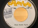 Reggae 45 LEE PERRY / EARL 16 Black Smoke Signal / Cheating UPSETTER Jamaica