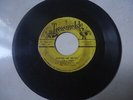 THE 3 TOPS -IT'S RAINING-THE SOUND OF MUSIC -TREASURE ISLE ROCKSTEADY