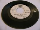 GLADYS KNIGHT & THE PIPS - JUST WALK IN MY SHOES - SOUL DJ