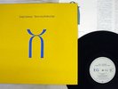 KING CRIMSON THREE OF A PERFECT PAIR EG/POLYDOR 28MM 0343 Japan VINYL LP