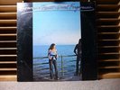 BONNIE RAITT - SWEET FORGIVENESS ^^^AUTOGRAPHED***   LP VINYL RECORD ALBUM
