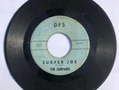 DFS 7-INCH 45  THE SURFARIS “WIPE-OUT” RARE SURF GUITAR RECORD “SURFER JOE” 1963