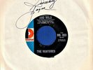 VENTURES GREEN HORNET / FUZZY WILD PSYCH FUZZ GARAGE ROCK SIGNED 45 RPM RECORD