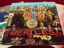 THE BEATLES - SGT PEPPERS - ORIGINAL UK MONO LP WITH INNER AND CUT OUTS