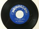 The PARAMOURS There She Goes That's All I Moonglow 214 strVG Righteous Brothers
