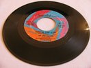 THE PARLIAMENTS - DON'T BE SORE AT ME / ALL YOUR GOODIES ARE GONE - REVILOT