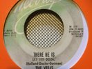 THE VELLS-THERE HE IS(AT MY DOOR)--HARD TO FIND MOTOWN 45