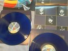 ELECTRIC LIGHT ORCHESTRA OUT OF THE BLUE  BLUE VINYL EARLY PRESS W/POSTER 1977