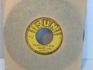  JOHNNY CASH  sun records 232  Folsom Prison Blues / So Doggone Lonesome 45 