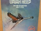 SIGNED  URIAH HEEP ONE WAY OR ANOTHER / MISTY EYES OG UK BRONZE 7