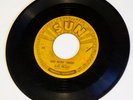 Original 1st pressing Elvis Record Sun 210 “Good Rockin’ Tonight” w/Push Marks