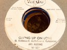 AKI ALEONG Giving Up On Love /Is Funny 45 Vee Jay Promo NORTHERN SOUL POPCORN