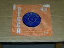 THE BIRDS.LEAVING HERE/NEXT IN LINE.45RPM.DECCA F.12140.1965.VERY RARE.(RON WOOD