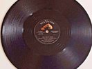 ELVIS PRESLEY Jailhouse Rock / Treat Me Nice 1957 RCA VICTOR 78 20-7035