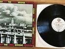 RED HOT CHILI PEPPERS - Under The Bridge 12