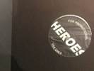oasis 12 Inch Promo Do You Know What I Mean / Heroes Mint