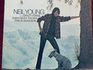 Neil Young. Everybody Knows This Is Nowhere. Vinyl. Early Pressing