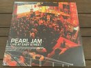 PEARL JAM - Live at Easy Street Records LP - 2019 RSD  Sealed & New vedder WOW
