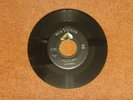ELVIS PRESLEY 447 0601 THATS ALL RIGHT / BLUE MOON OF KENTUCKY gold standard DOT