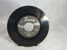 The Beatles - She Loves You/ I'll Get You - Swan 45 RPM - S-4152-1 - VG