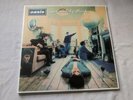 OASIS - DEFINITELY MAYBE (UK 2014 RELEASE - 2 LP SET - GATEFOLD SLEEVE)