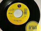 Seal Kiss From A Rose / I'm Alive 45 MINT