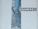 Ramones-Rockaway Beach-1977 12
