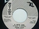 45 RPM, N SOUL, DEBBIE DEAN, DONT LET HIM SHOP AROUND / A NEW GIRL,  MINT, NOS