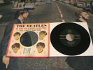 THE BEATLES MERRY CHRISTMAS & HAPPY NEW YEAR ORIGINAL VEE JAY SLEEVE & 45 NICE