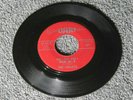 CHALETS DooWop 45rpm Who's Laughing Who's Crying / Fat Fat Fat   Mom-Mi-O EX.