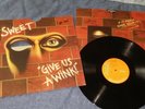 SWEET   give us a wink   1974-   FIRST PRESS-  ORANGE  RCA  - EX++