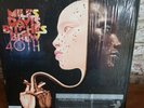 Miles Davis - Bitches Brew (2010)